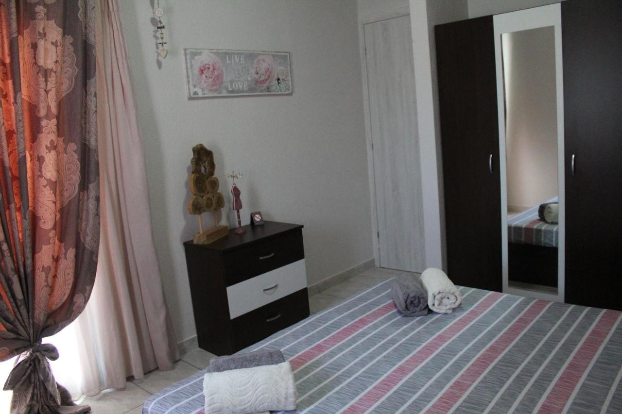 Azure Bliss Suites 니키티 외부 사진